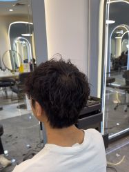 -苏奇发型·烫发染发