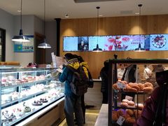 -巴黎贝甜(大宁国际商业广场店)
