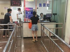 -泳远游泳培训俱乐部(东方体育中心店)