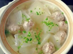 -红樱桃月嫂育婴师(徐汇总店)