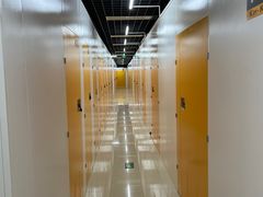 -安东易迷你自助仓储寄存仓库(草桥店)
