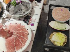 -伍师兄市井火锅(东部星悦天地店)
