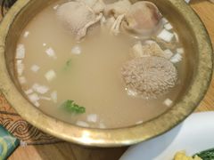 -哈啾嗨·蒙文化主题餐厅(京汉新城店)