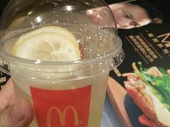 -麦当劳(国际社区店)