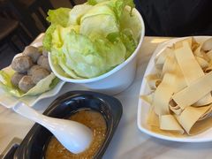 -彭记铁锅肥肠(东四总店)