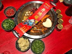 -谭鸭血老火锅(漳州路店)