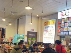 -冶建镜子·老南昌大排档·江西虾王(总店)