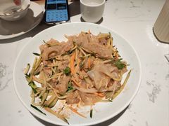 -关东小磨东北菜(漕河泾印象城店)