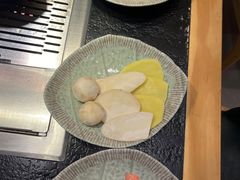 -臻牛烤肉