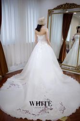 点击看大图 -纯色时光婚纱艺术馆WHITE