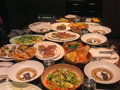 -FEELINGS(亚新广场店)