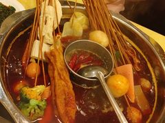 -佰人王串串香火锅(洋珠巷店)