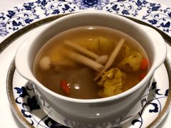 -Yan Ting 宴庭中餐厅(上海静安瑞吉酒店)