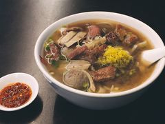 -潮镇老尾牛杂(环城西路店)