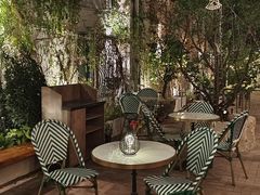 -Osteria Garden 生蚝花园餐厅(原进贤路店)