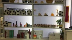 -PE SALON