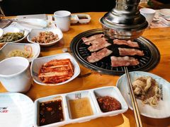 -唯成•韩国炭火烤肉 유성고기