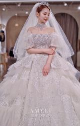 -艾米丽婚纱礼服