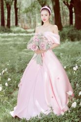 -索菲亚婚纱摄影