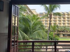 -亚龙湾喜来登·美景台大堂吧