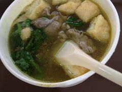 油豆腐牛肉粉丝汤（咖喱）-小杨生煎(南京东路食品一店)