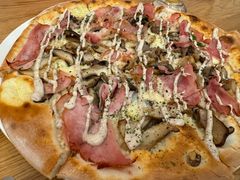 -城市大道红炉披萨烘焙坊