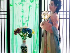 -九月鹰飞汉服摄影工作室
