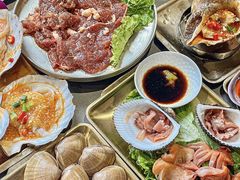 -围炉肉舍•炭烤活鳗•丹东海鲜烤肉(步行街店)