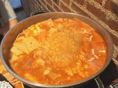 -辛明堂洞韩式芝士年糕火锅(万达店)