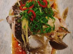 清蒸高背鲫鱼-围龙屋客家食府(福田店)