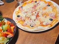 -JINNS锦时 steak&pizza(浸信会礼拜堂旧址店)