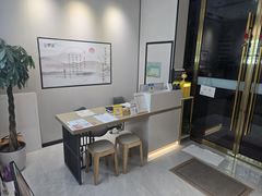 -金蚁康•经络调理•肩颈按摩(三山街店)