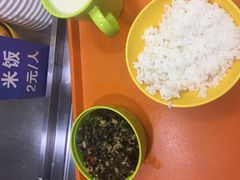 -六和餐饮(东城根店)