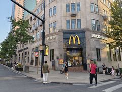 -麦当劳(中山路店)