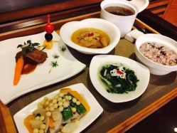 -新寰亚月子会所(金鸡湖凯宾店)
