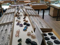 -无界眼镜MaxLess(滨江星光大道店)