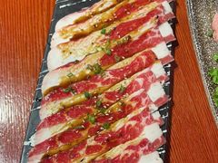 -喜牛烧肉酒场·黑金店(威高广场店)