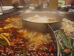 -渝涯重庆豆花老火锅(中赢国际店)