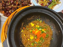 -阿瓦山寨·湘菜现炒·剁椒鱼头王(咸阳总店)