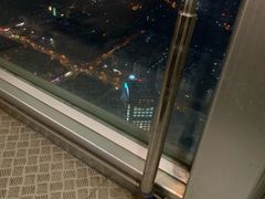 -天塔旋转餐厅