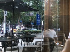 -星巴克臻选(南京艾尚天地店)