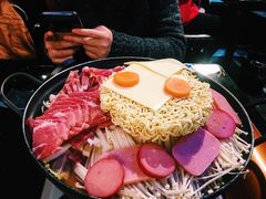 -炙韩料理·部队锅专门店