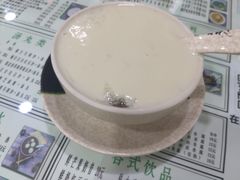 获奖凤凰椰子桃胶雪燕糊-玉椰林甜品店(创始店)