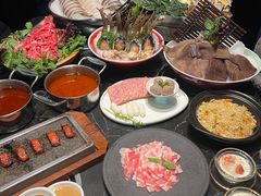 -红鼎豆捞·非遗鲍皇汤火锅(宝丰路店)