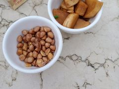 -鲤鱼塘农家山庄