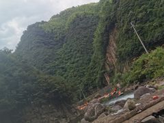 -安吉龙王山峡谷漂流
