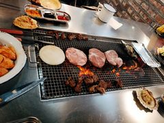 -马路牙子烧烤音乐酒馆(望京店)