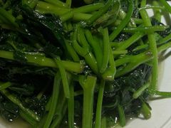 红薯叶-魏铭鱼头捞饭(晋阳路店)