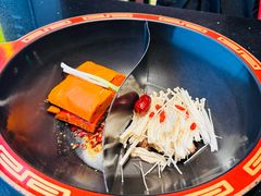 -三江两海老火锅(北京首店)