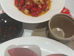 -肥肥虾庄·金牌油焖大虾(汉口城市广场店)